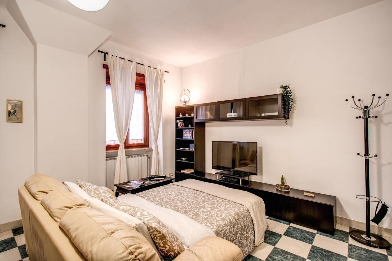 Popolo Accommodation - Lovely Central Apartment Rome Exterior photo