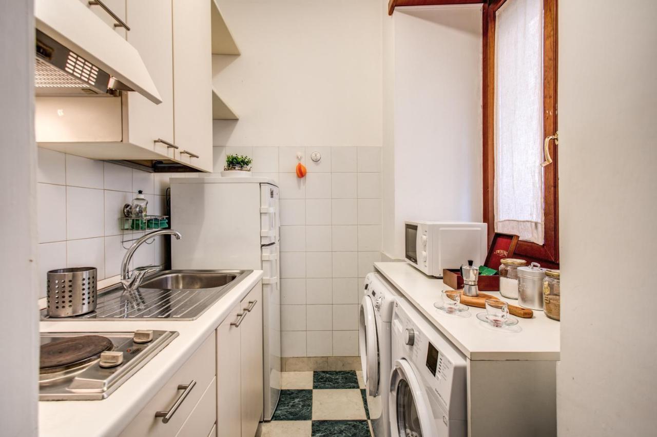 Popolo Accommodation - Lovely Central Apartment Rome Exterior photo
